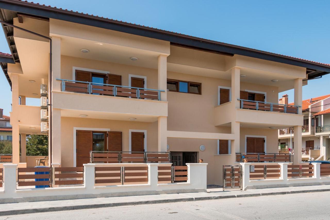 Okean Studios Ierissos Exterior photo